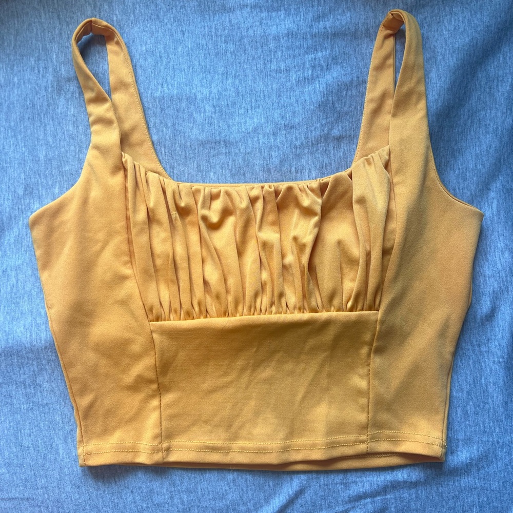 Ruched Cropped Tank Top